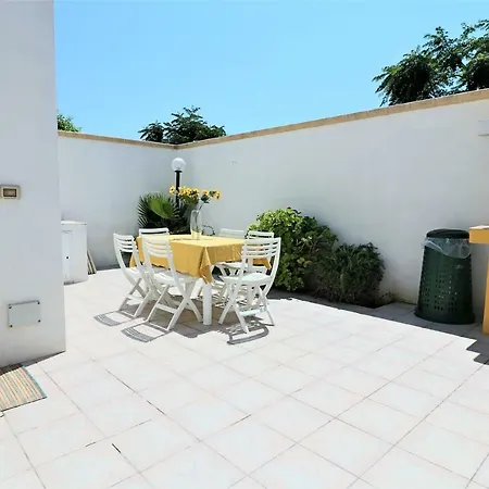 Holiday home Casa Vacanze Cristel *