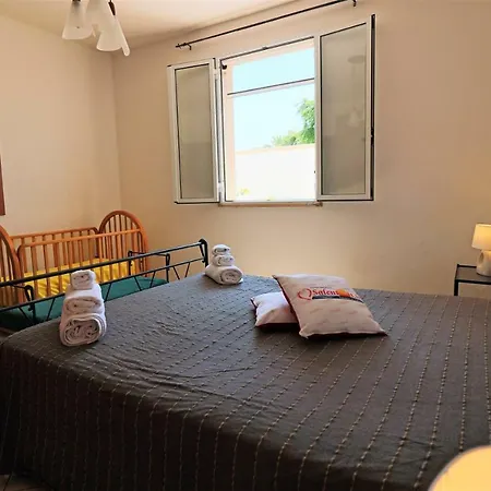 Holiday home Casa Vacanze Cristel *
