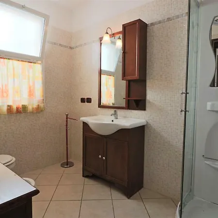 Holiday home Casa Vacanze Cristel *