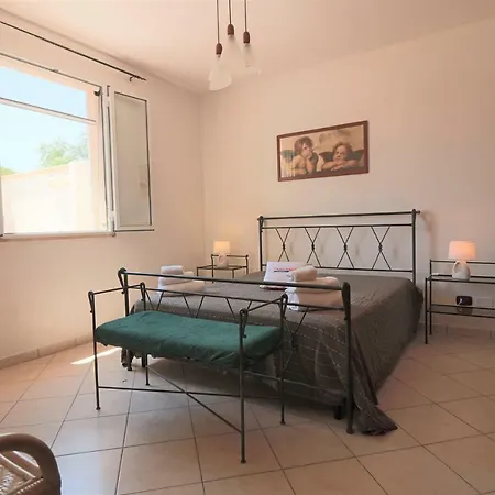 Holiday home Casa Vacanze Cristel *